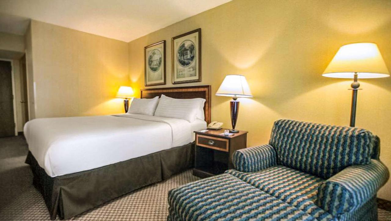 Magnuson Grand & Conference Center Somerset-Bridgewater 外观 照片