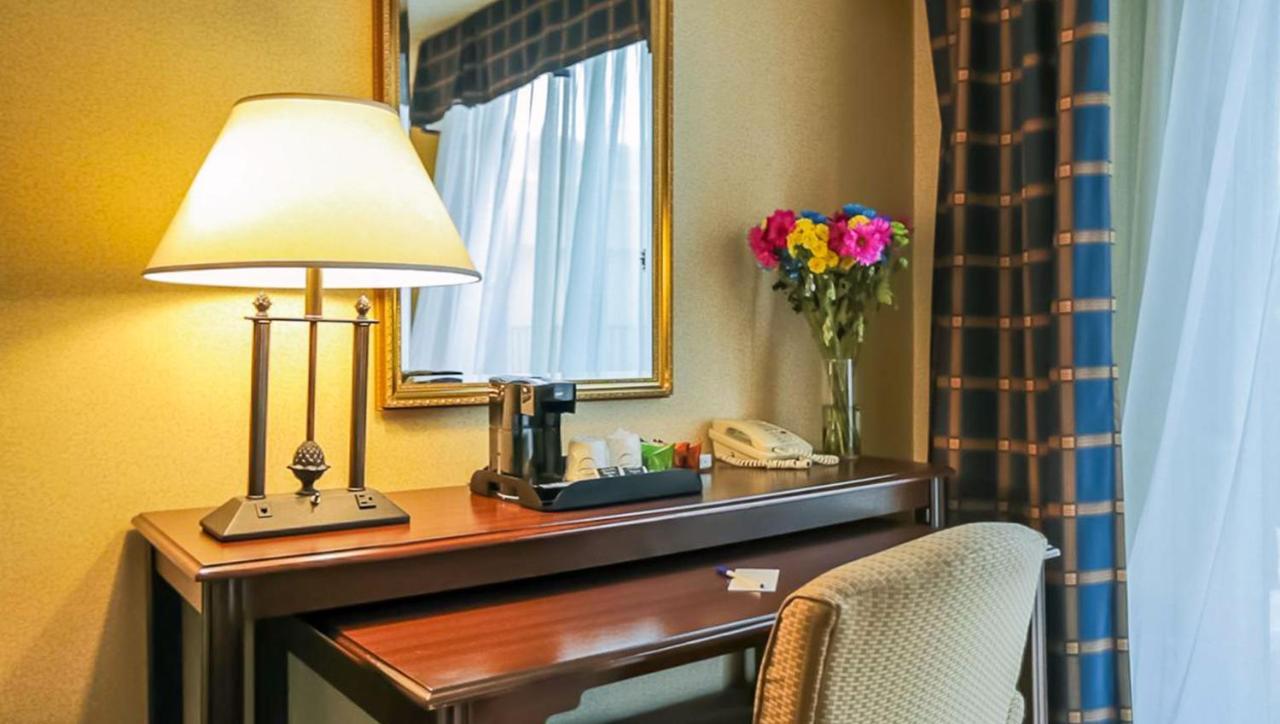Magnuson Grand & Conference Center Somerset-Bridgewater 外观 照片